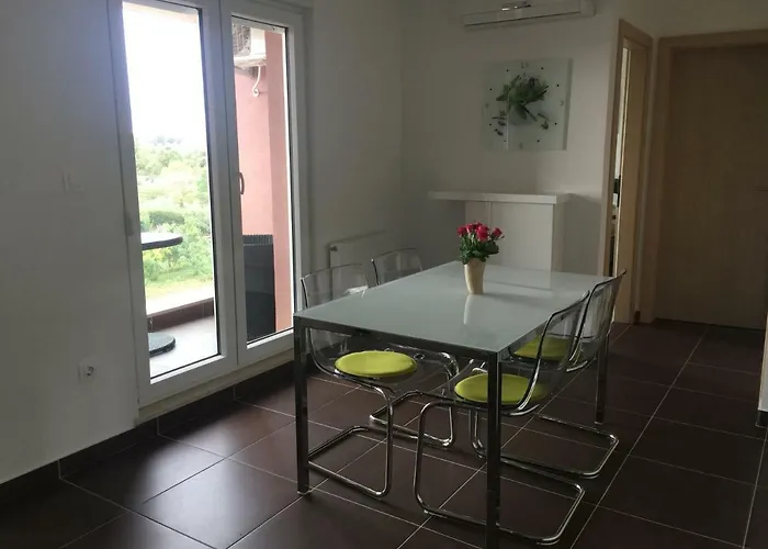 Monte Paradiso Panorama 公寓 *